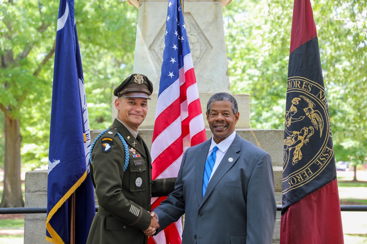 MTC President, Dr. Rhames, with LTC Rausch during the joint commissioning ceremony on the University of South Carolina Horseshoe.