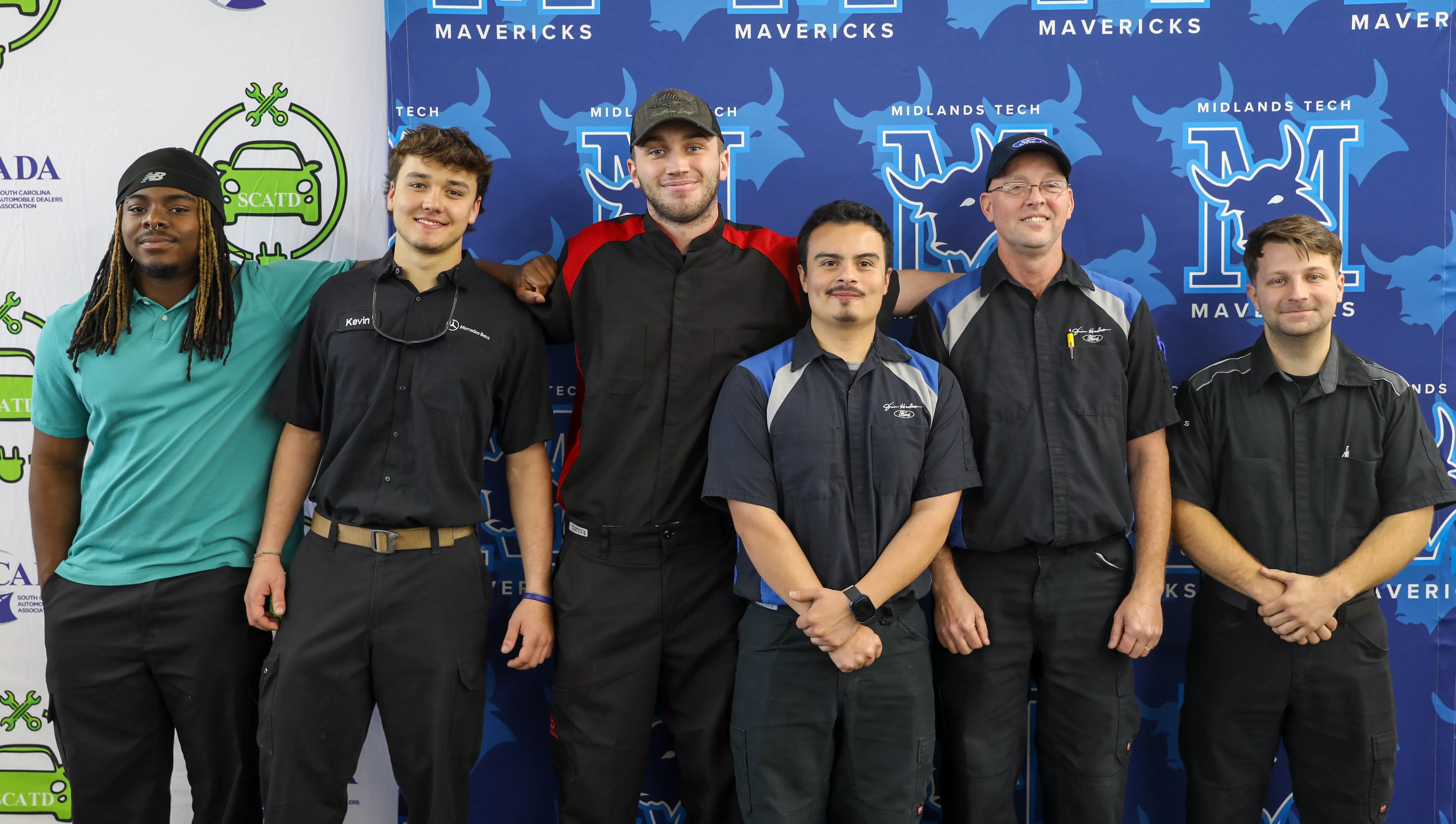 Image of students celebrating their apprenticeship signing at the MTC Beltline Campus
