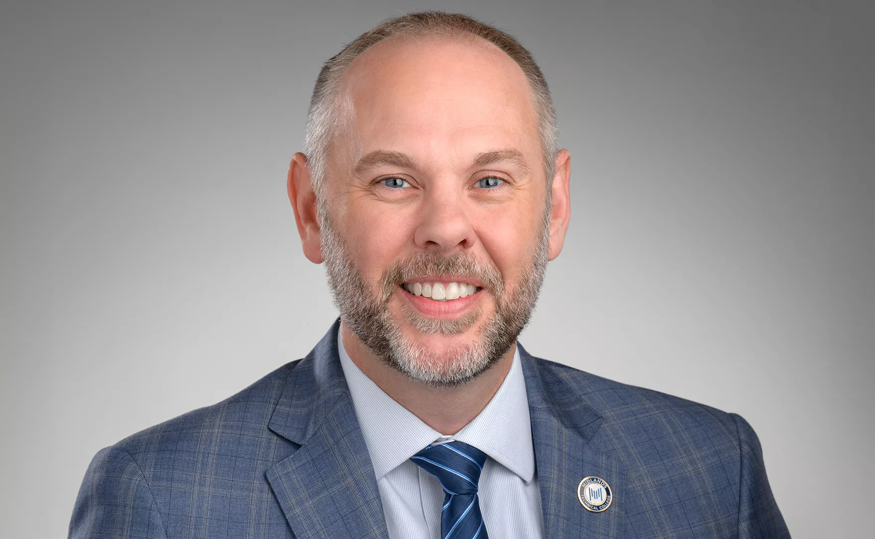 Headshot of Dr. Greg Little